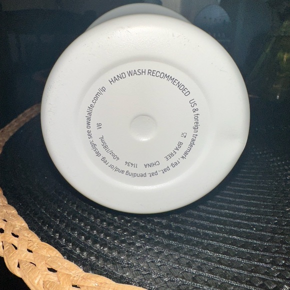 White and Gray Owala Tumbler with Handle - Picture 3 of 4